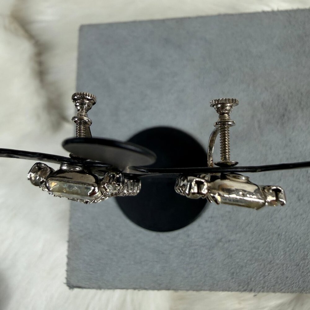 Vintage Clear Rhinestone Fringe Silver Tone Screw Back Earrings - Picture 3 of 9